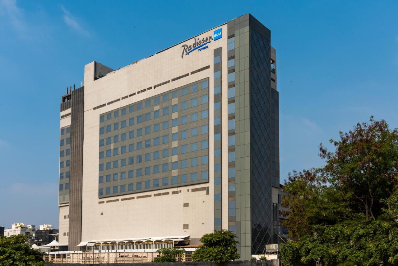 Radisson Blu Towers Kaushambi Delhi Ncr Hotel Gáziábád Kültér fotó