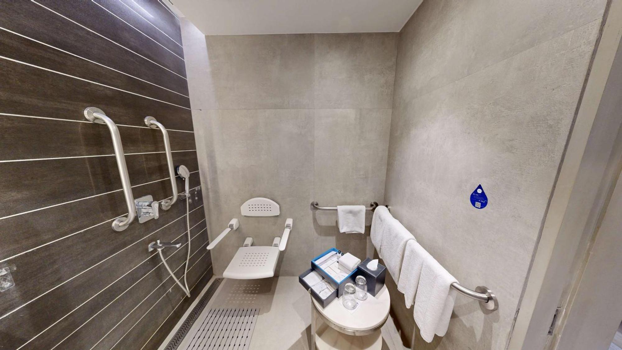 Radisson Blu Towers Kaushambi Delhi Ncr Hotel Gáziábád Kültér fotó